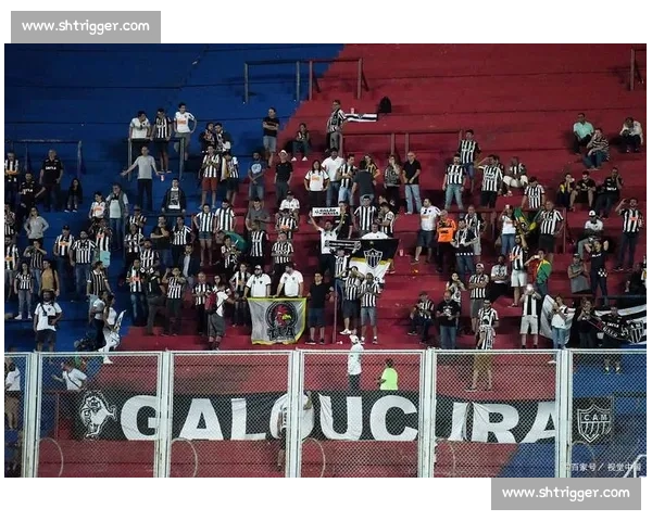 皇马对决马竞经典德比全场录像回顾与关键瞬间解析精彩进球战术剖析